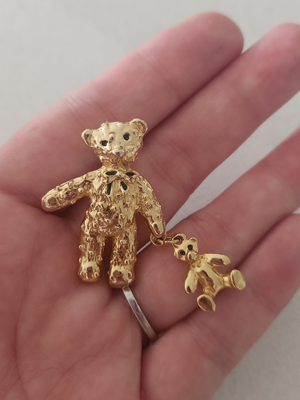 1980 Vintage Pin.